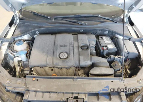 2012 Volkswagen Passat 2.5L S from USA, damaged, VIN 1VWAP7A31CC018931